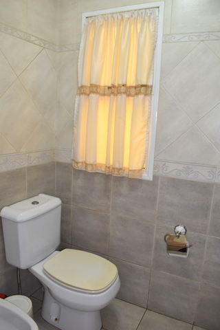 CASA TODA EN PLANTA BAJA -  Santa Teresita