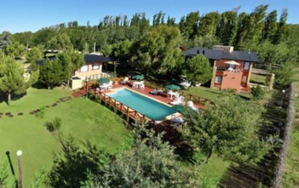 Ejemplo Alojamiento Contacto