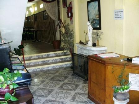 Hotel Megar