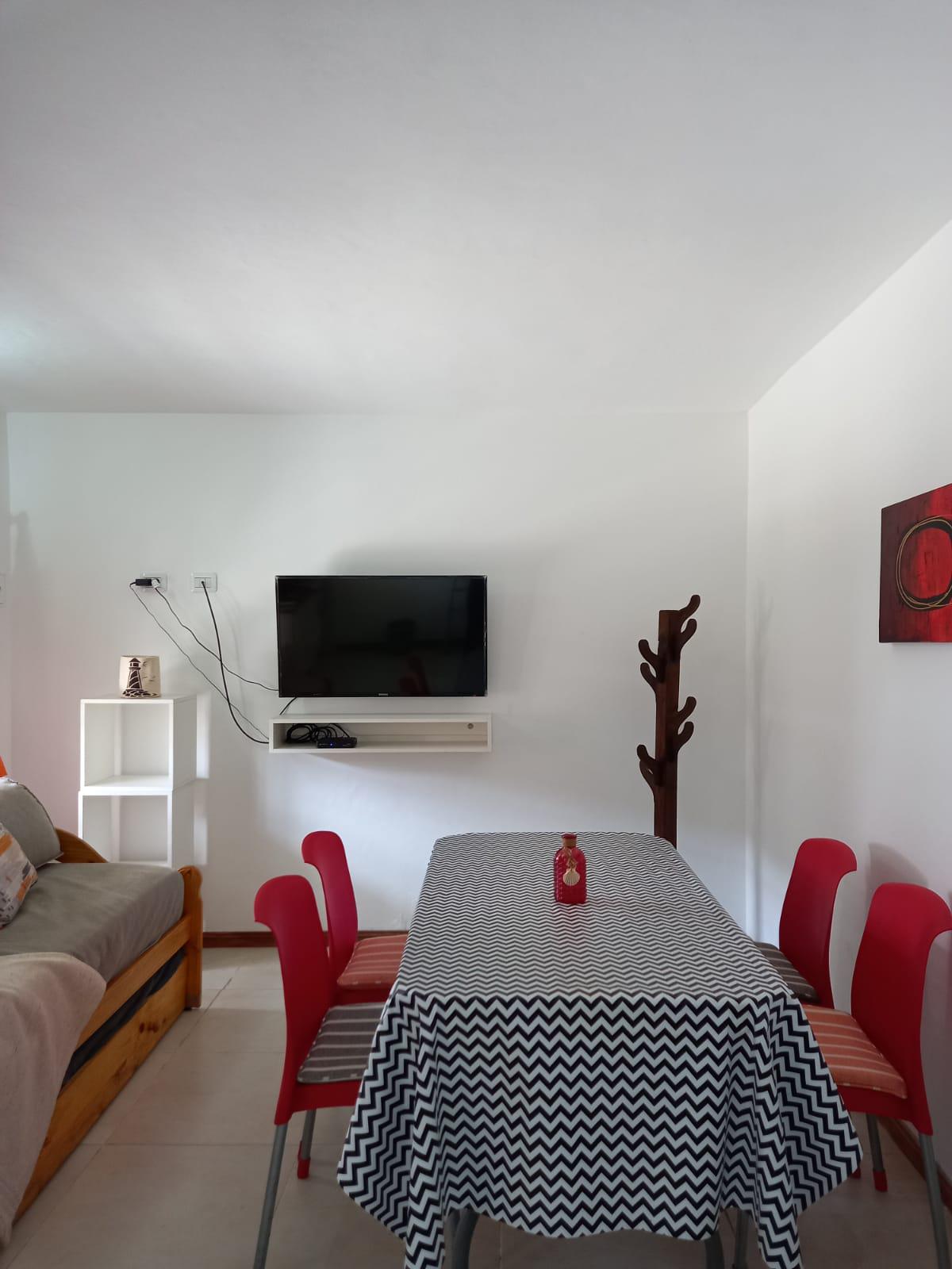 HERMOSO DEPARTAMENTO, LUMINOSO, CÓMODO Y CERCA DE TODO!