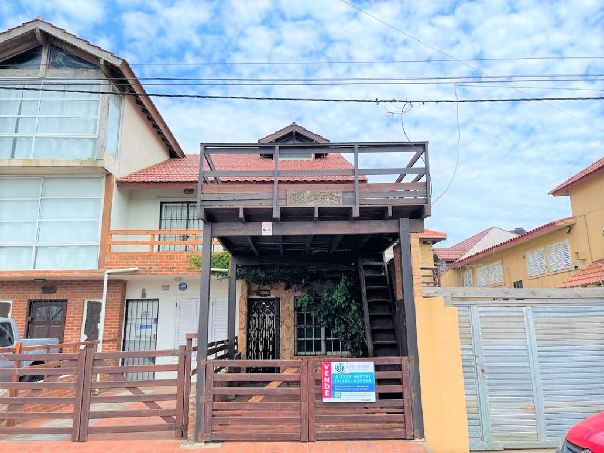 TRIPLEX FRENTE AL MAR