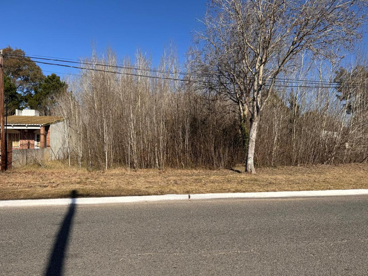 AMPLIO LOTE DE (600 m) EN AGUAS VERDES