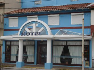 Hospedaje Costa Azul 