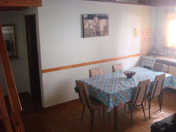 3 ambientes a 2 cuadras del mar