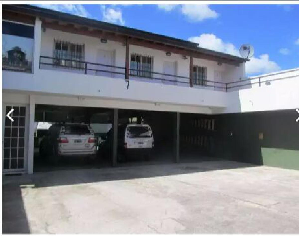 DEPARTAMENTO EN MAR DEL TUYU INTERNO