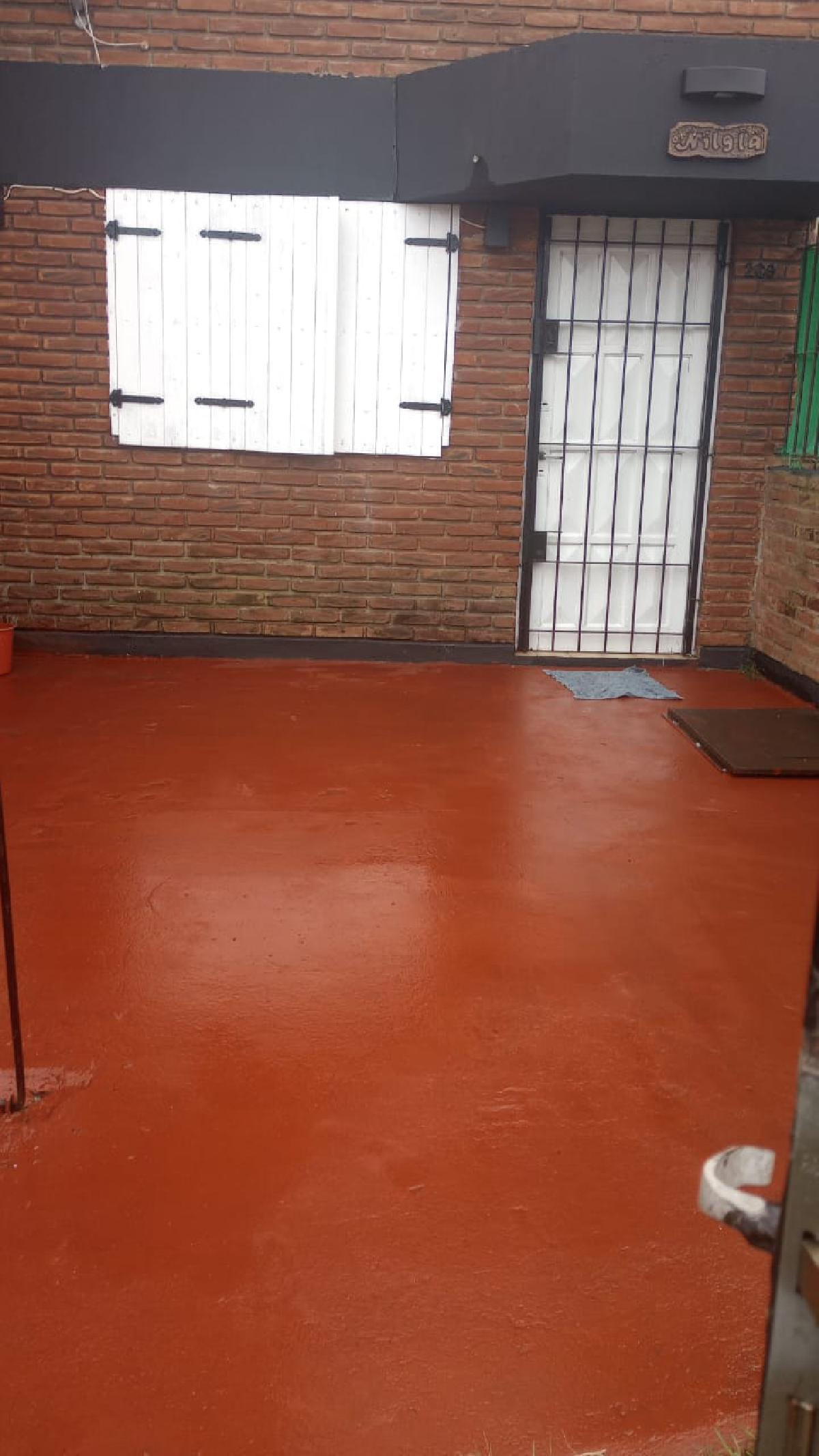 DUPLEX AL FRENTE