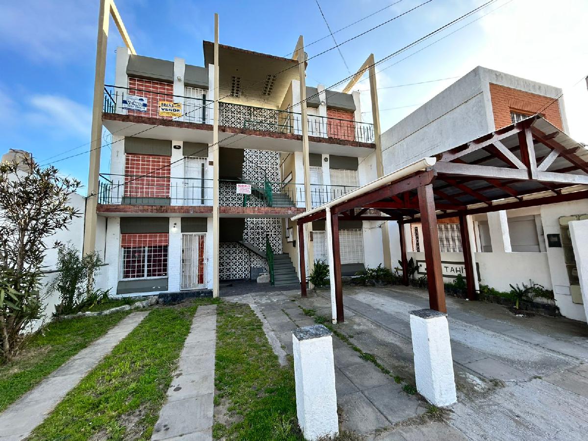 DEPARTAMENTO DE 3 AMBIENTES - A 2 CUADRAS DEL MAR - TALA RESIDENCIAL