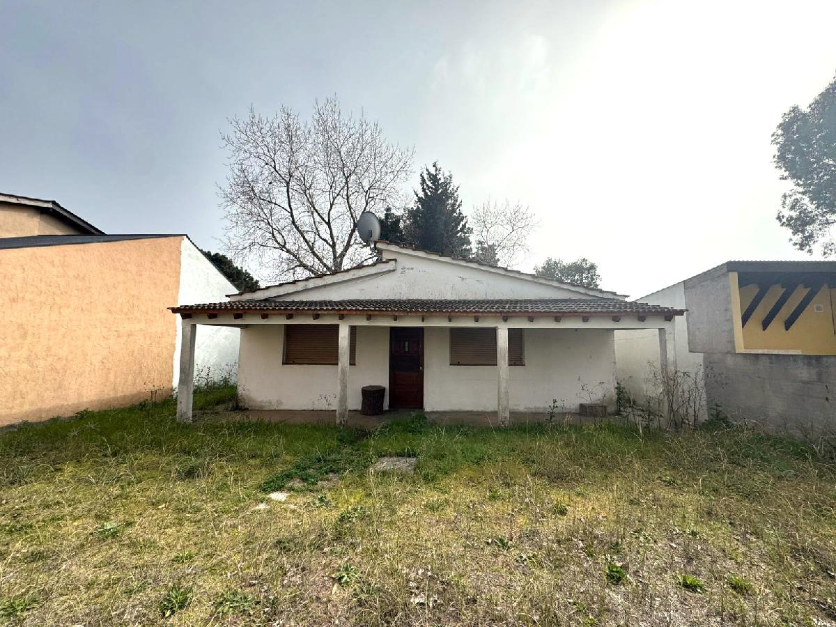 CASA DE 4 AMBIENTES EN PH