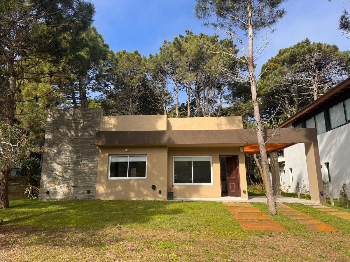 CASA DE 4 AMB P/ 6 PAX
