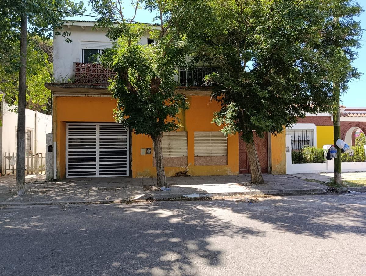 DEPTO 2 AMB. 1º PISO CENTRO A 2 CUADRAS DEL MAR !!!!