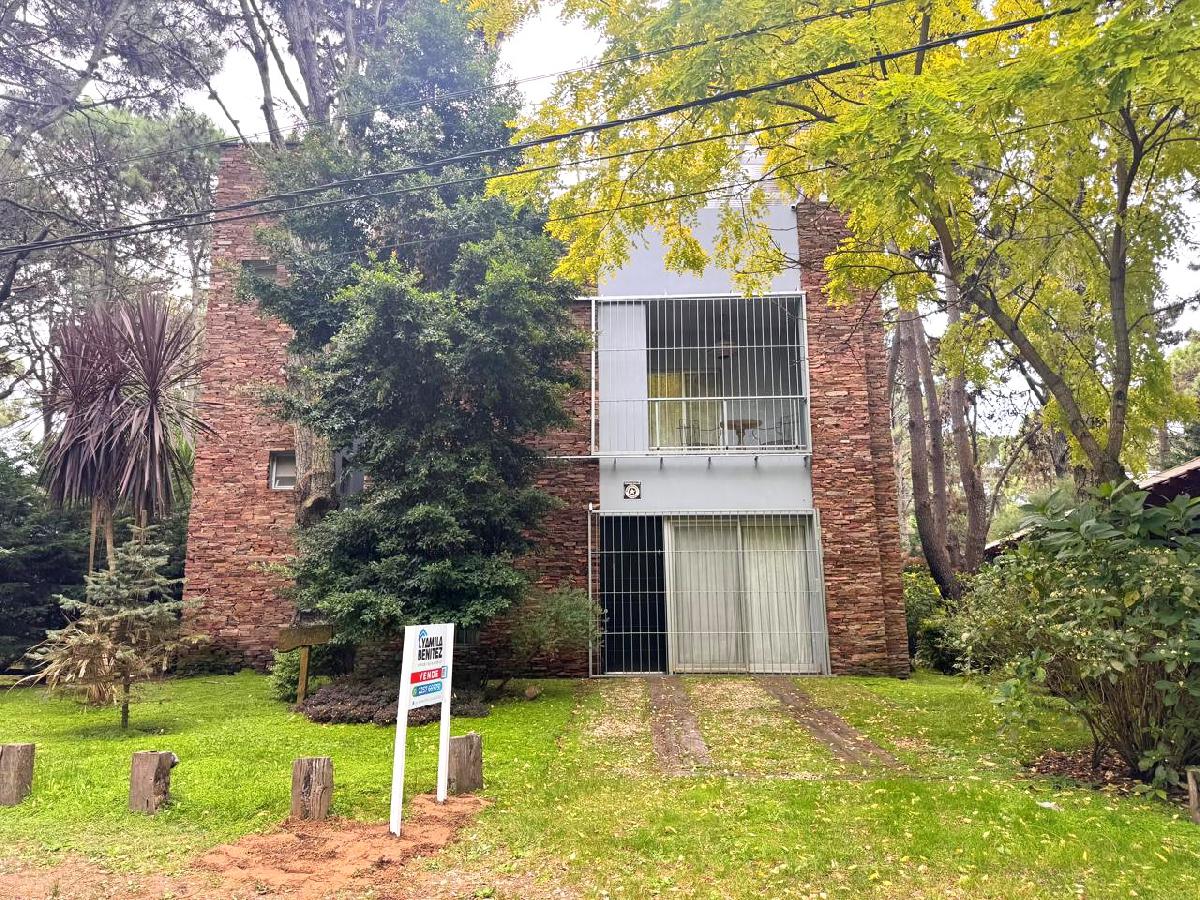 HERMOSA CASA DE 6 AMB EN LA RESERVA
