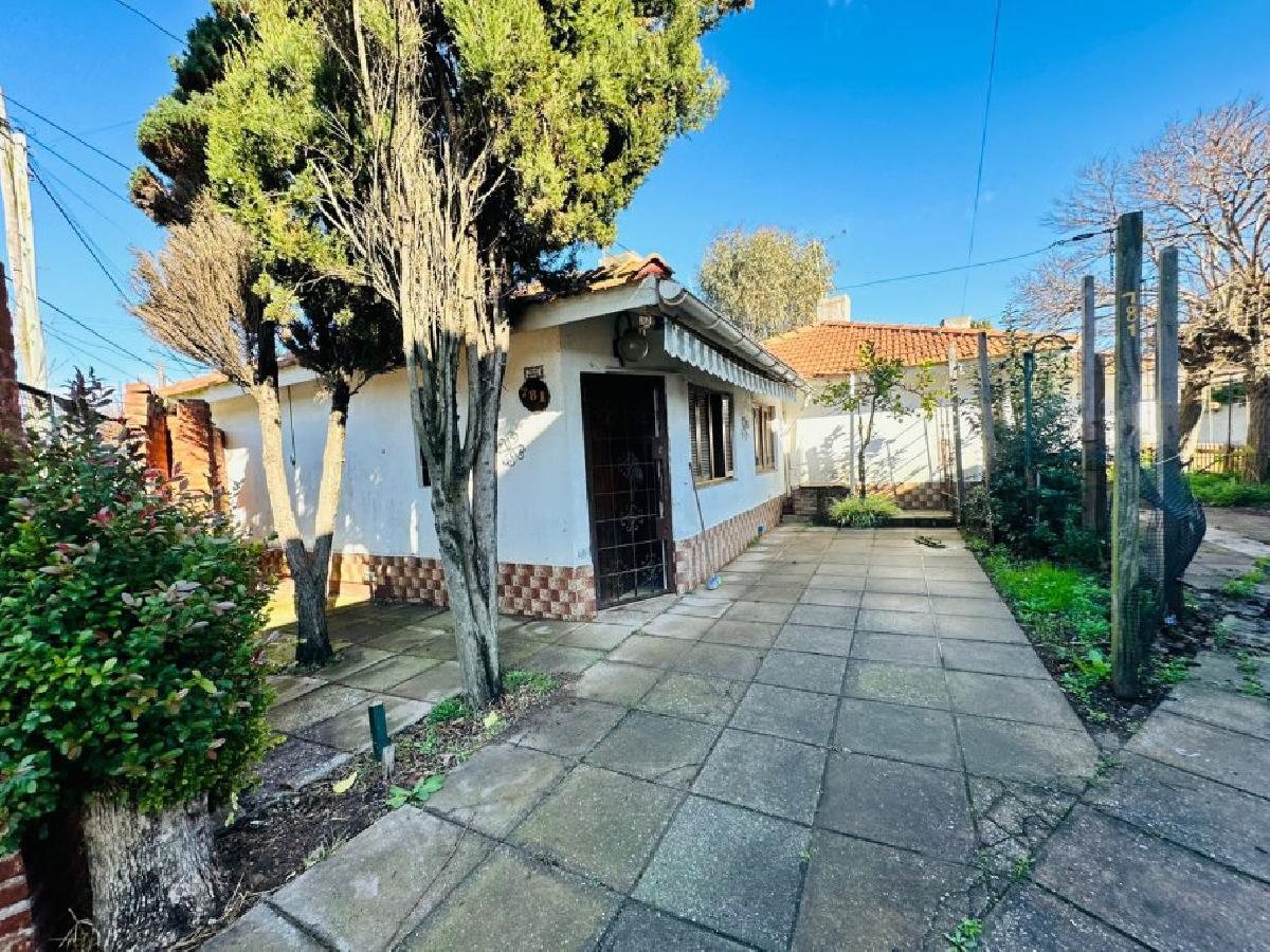 VENTA - PB/2AMB./COCHERA/LAVADERO - SIN EXPENSAS
