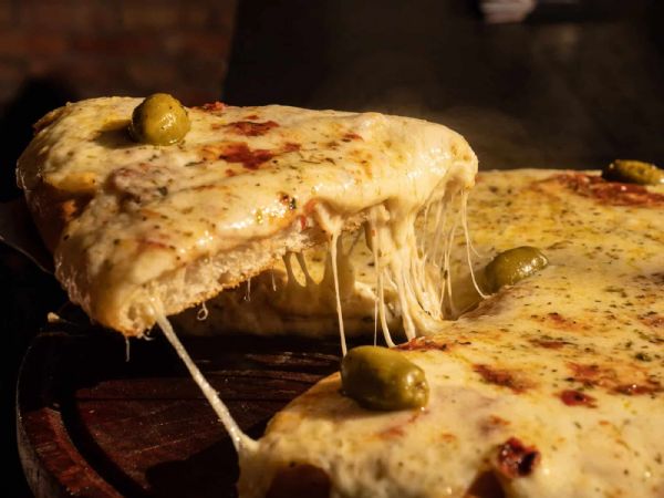 Pizzeada Solidaria en Nueva Atlantis