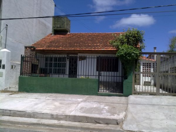 Alquilo casa, duplex, depto