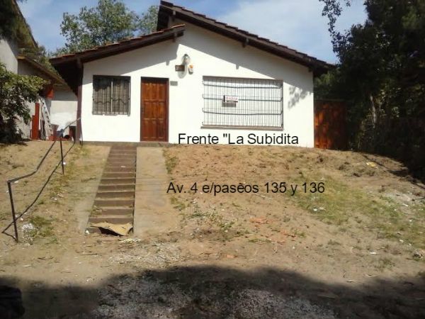 Casa para J